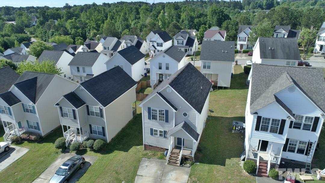 4408 Windsock Lane Raleigh, NC 27616 - Photo 6 of 22