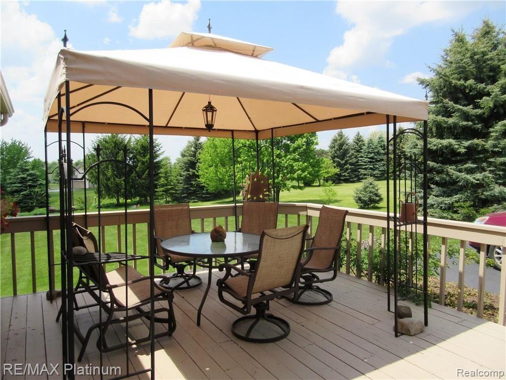 1969 Clover Ridge Drive Howell, MI 48843 - Photo 8 of 37 IMG_0669.JPG