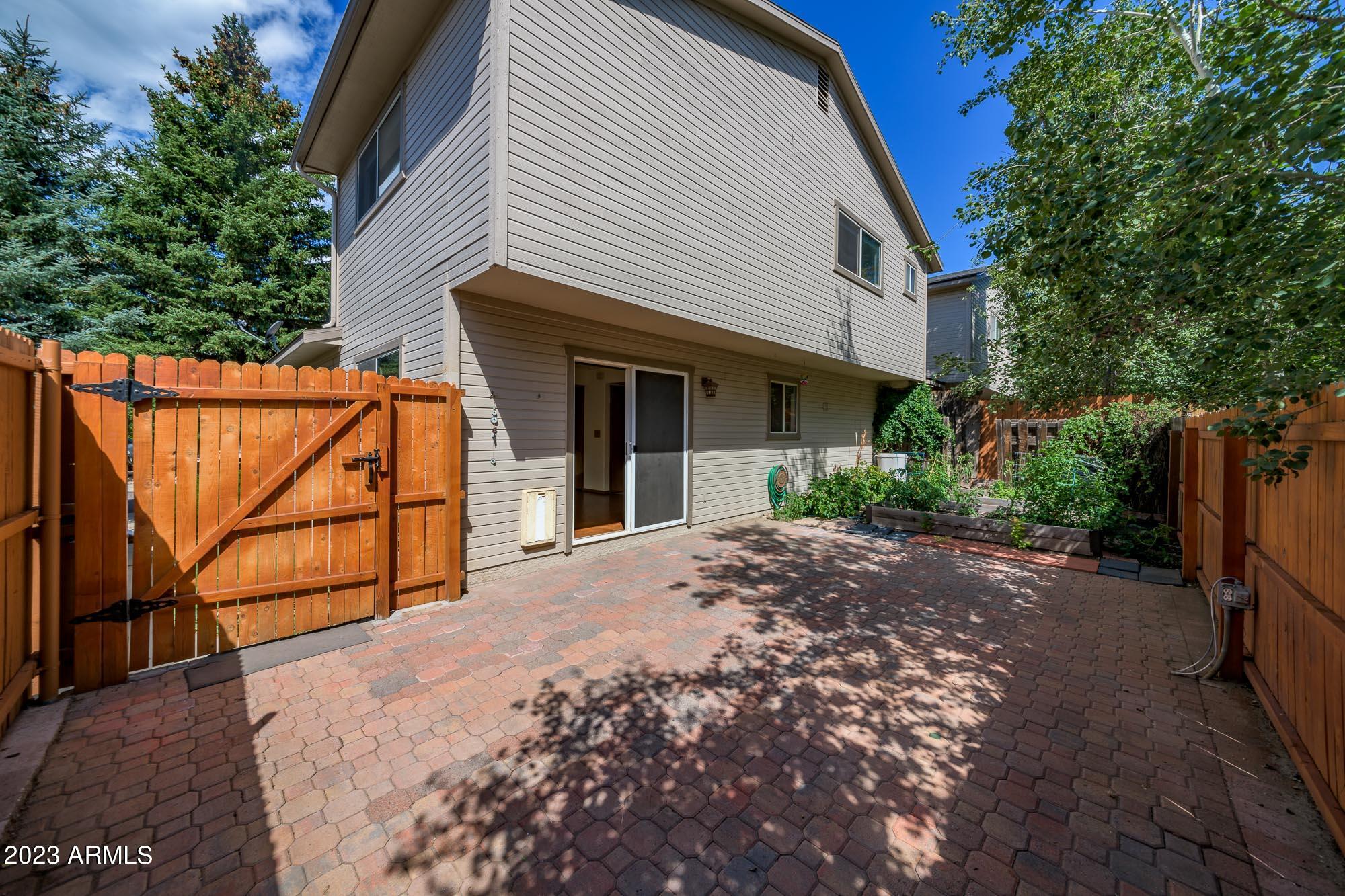3124 Kyle Loop Flagstaff, AZ 86004 - Photo 17 of 31 Backyard Access