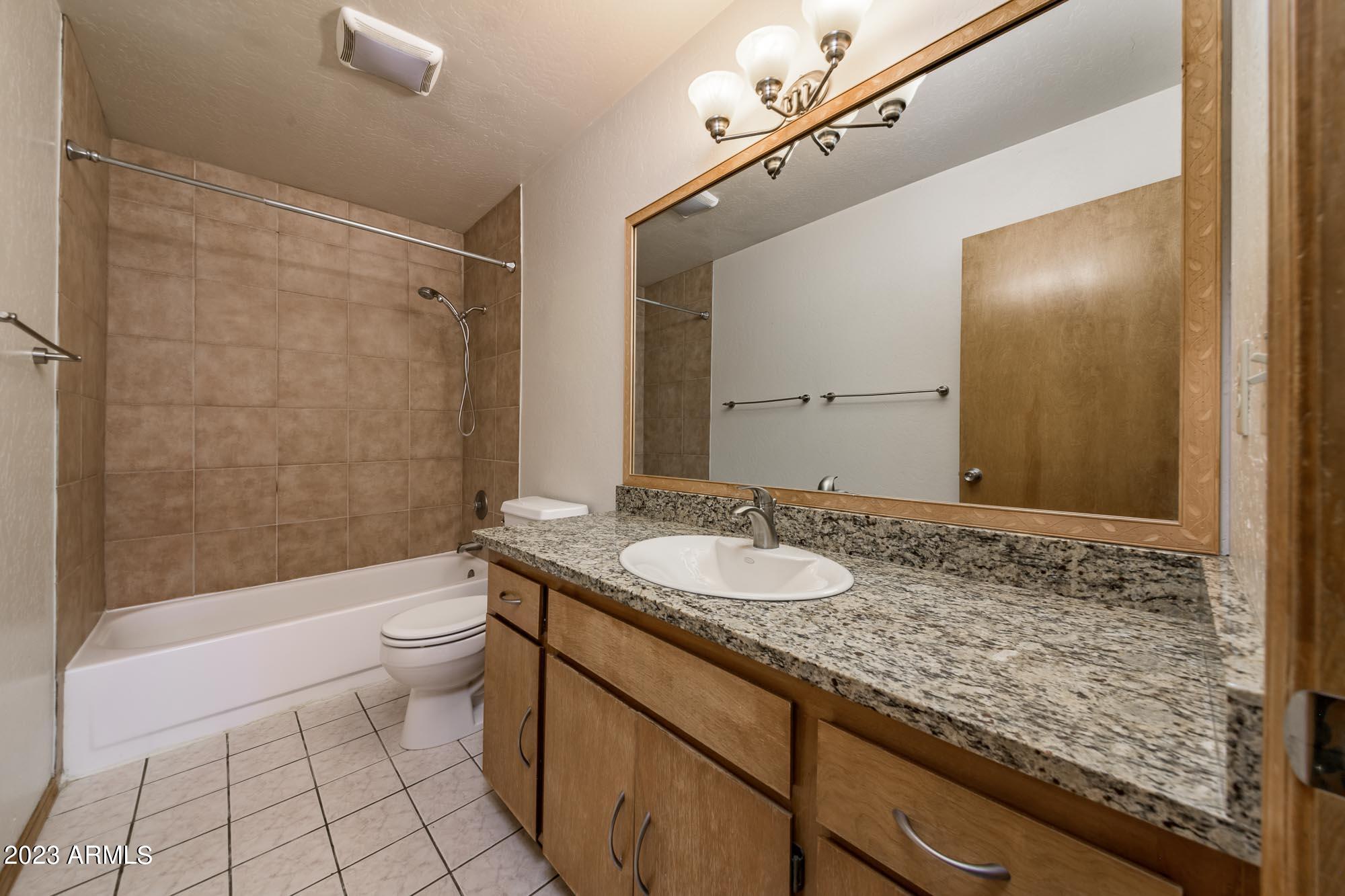 3124 Kyle Loop Flagstaff, AZ 86004 - Photo 22 of 31 Full Bathroom