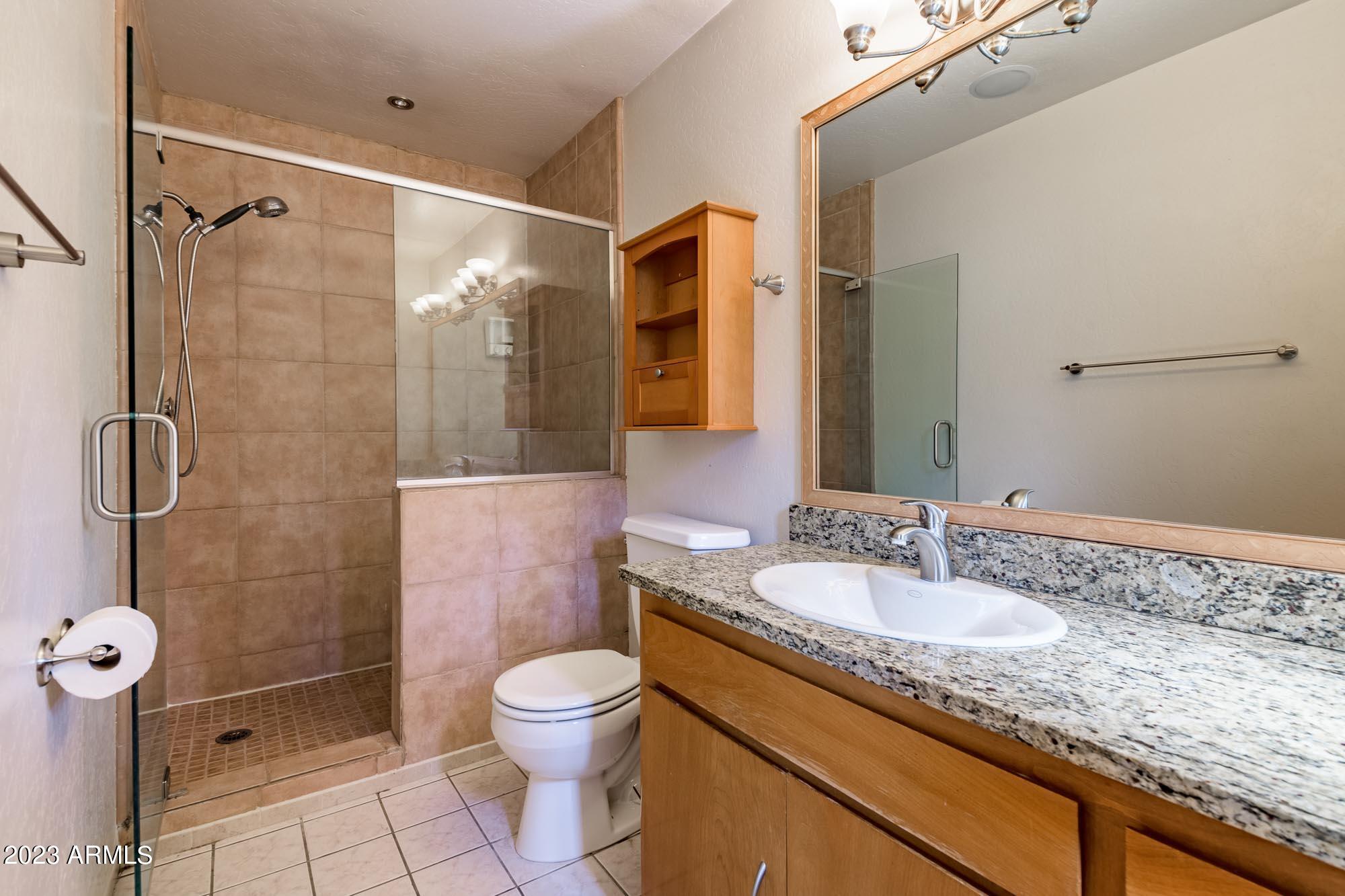 3124 Kyle Loop Flagstaff, AZ 86004 - Photo 25 of 31 Primary Bathroom