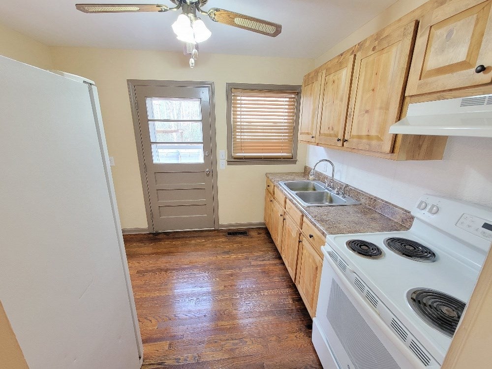 2130 Joy Ranch Road Woodlawn, VA 24381 - Photo 8 of 17 Gallery Image 8