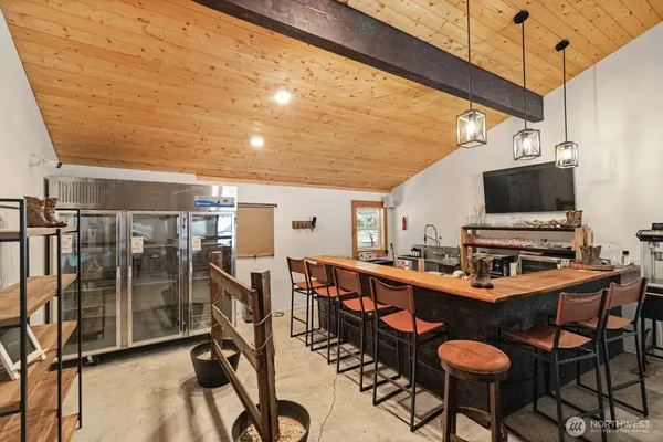 $4,500,000 | 182 Silver Ridge Ranch Road, Easton, WA 98925