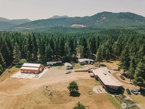 $4,500,000 | 182 Silver Ridge Ranch Road, Easton, WA 98925