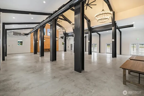 $4,500,000 | 182 Silver Ridge Ranch Road, Easton, WA 98925