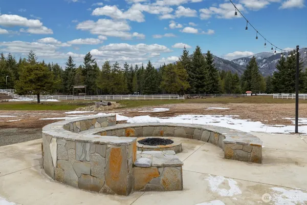 $4,500,000 | 182 Silver Ridge Ranch Road, Easton, WA 98925