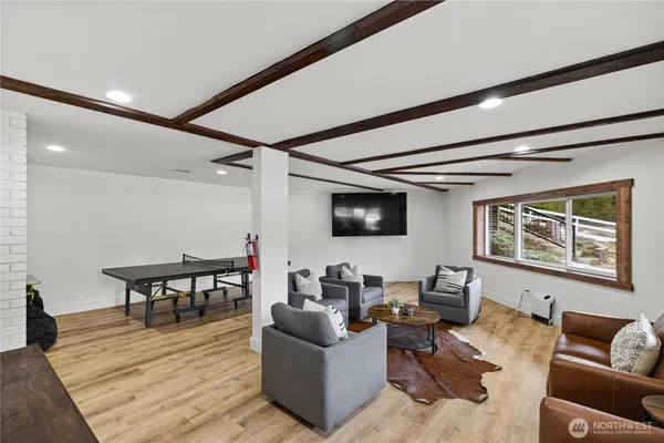 $4,500,000 | 182 Silver Ridge Ranch Road, Easton, WA 98925