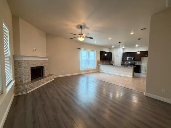 $1,895 | 9706 Ross Avenue, Lubbock, TX 79424