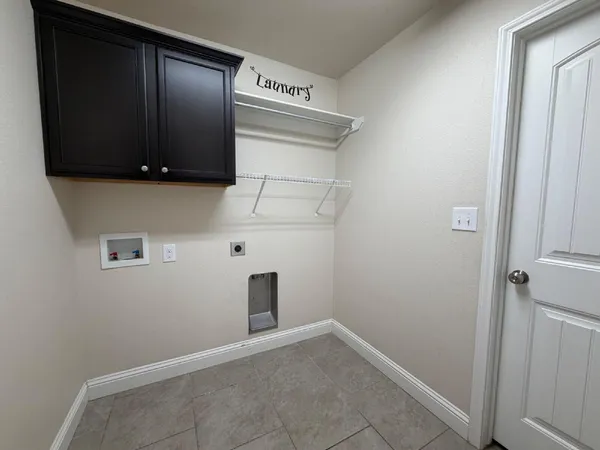 $1,895 | 9706 Ross Avenue, Lubbock, TX 79424
