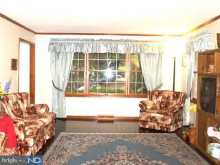 13 Millstone Road Princeton Junction, NJ 08550 - Photo 3 of 6