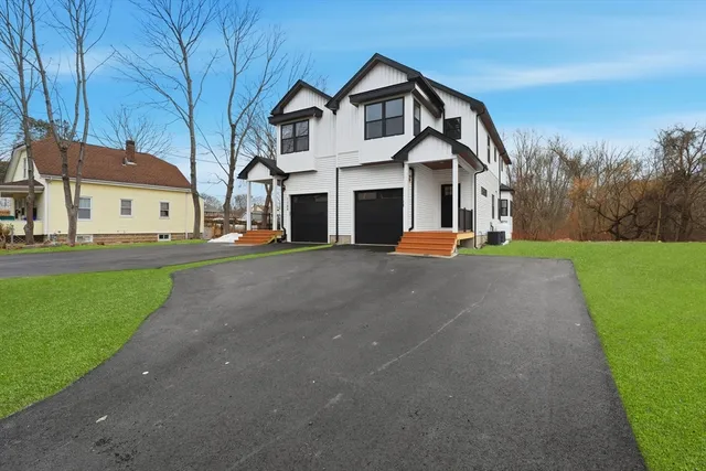 $575,000 | 138 Fisher Street, Unit B, Attleboro, MA 02703