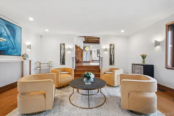 $3,200,000 | 66 Lockwood Road, Scarsdale, NY 10583