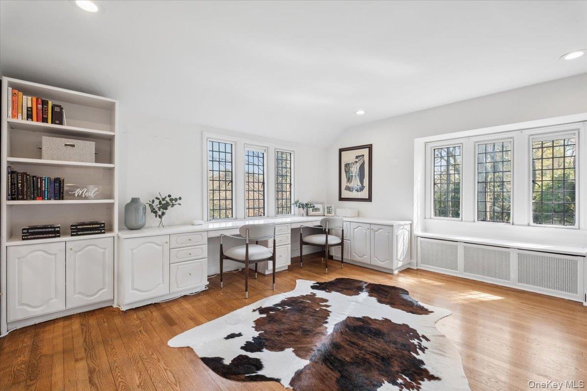 66 Lockwood Road Scarsdale, NY 10583 - Photo 32 of 47 Versatile sitting room or sixth bedroom off the primary suite