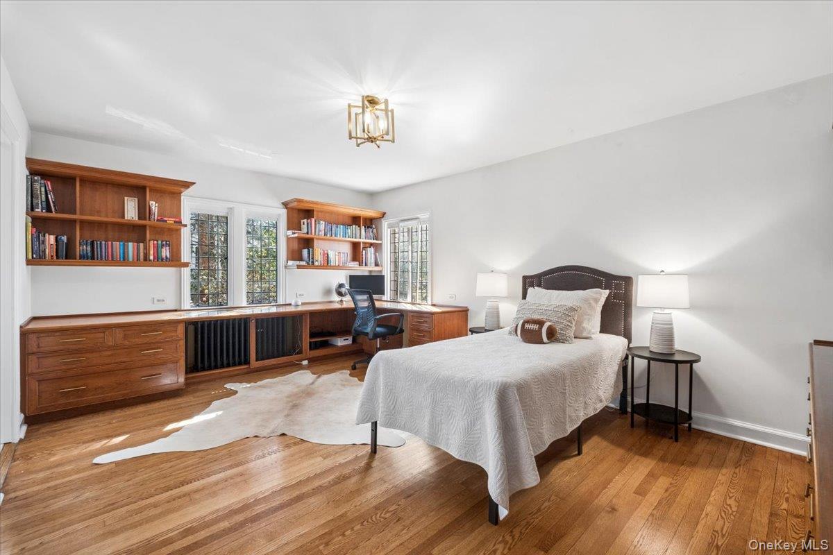 66 Lockwood Road Scarsdale, NY 10583 - Photo 39 of 47 Light-filled bedroom