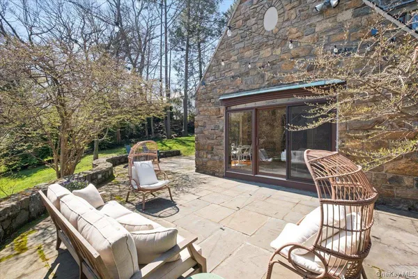 $3,200,000 | 66 Lockwood Road, Scarsdale, NY 10583