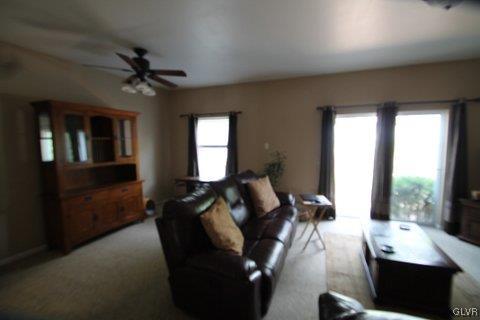 1230 Old Gate Road Northampton, PA 18067 - Photo 4 of 15 Gallery Image 4