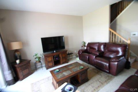 1230 Old Gate Road Northampton, PA 18067 - Photo 5 of 15 Gallery Image 5