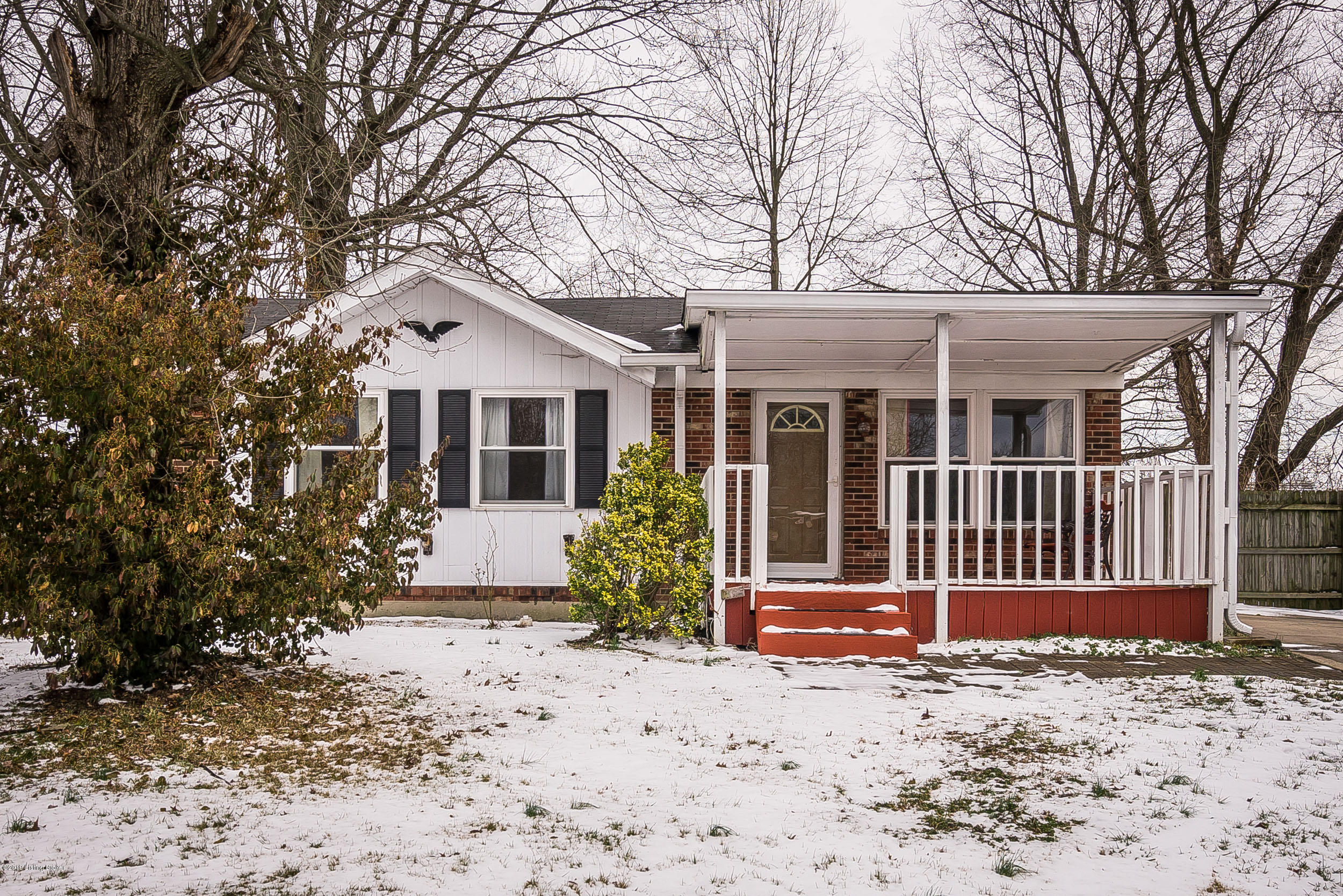 384 Overlook Road Louisville, KY 40229 - Photo 1 of 30 384 Overlook Road-01