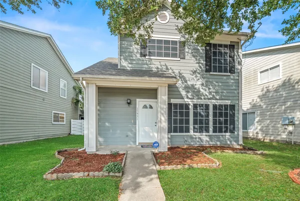 $240,000 | 15931 South Alley Court, Houston, TX 77082