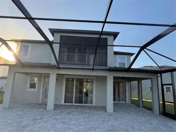a view of a house with porch