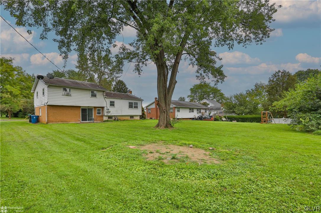 1853 Butztown Road Bethlehem, PA 18017 - Photo 3 of 39 Gallery Image 3