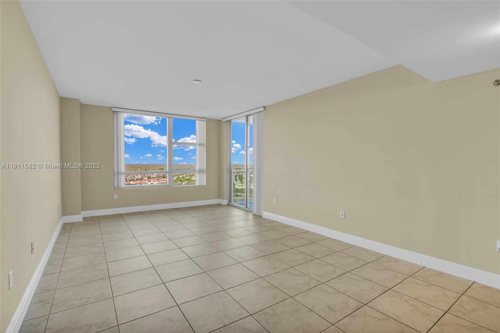 2681 North Flamingo Road, Unit 1903S Sunrise, FL 33323 - Photo 11 of 55 a view of an empty room