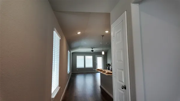 $2,000 | 16702 Sterling Clf Street, Conroe, TX 77302