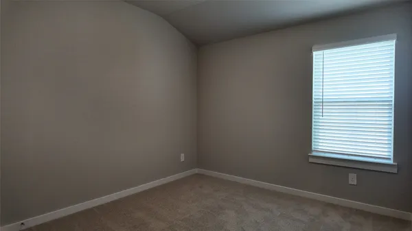 $2,000 | 16702 Sterling Clf Street, Conroe, TX 77302