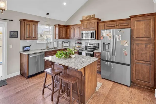 $330,000 | 19600 East 11th Terrace North, Independence, MO 64056