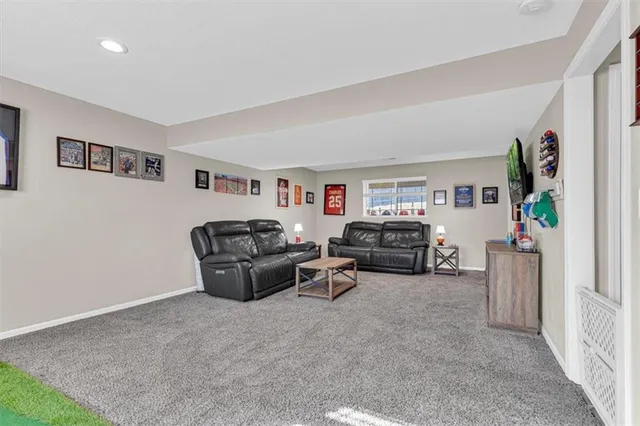 $330,000 | 19600 East 11th Terrace North, Independence, MO 64056