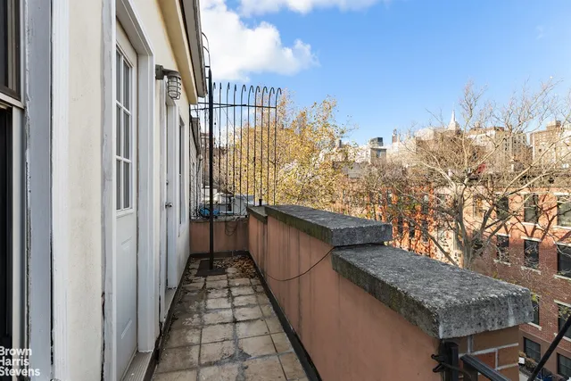 $3,150,000 | 352 East 19th Street | Gramercy