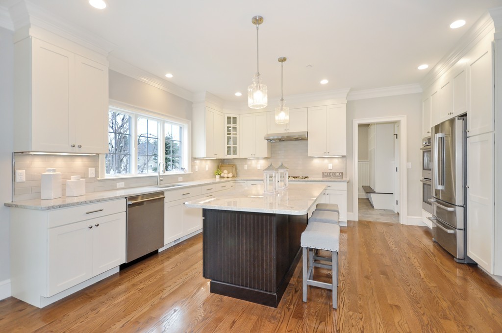 6 Victoria Road Bedford, MA 01730 - Photo 8 of 21 Gallery Image 8