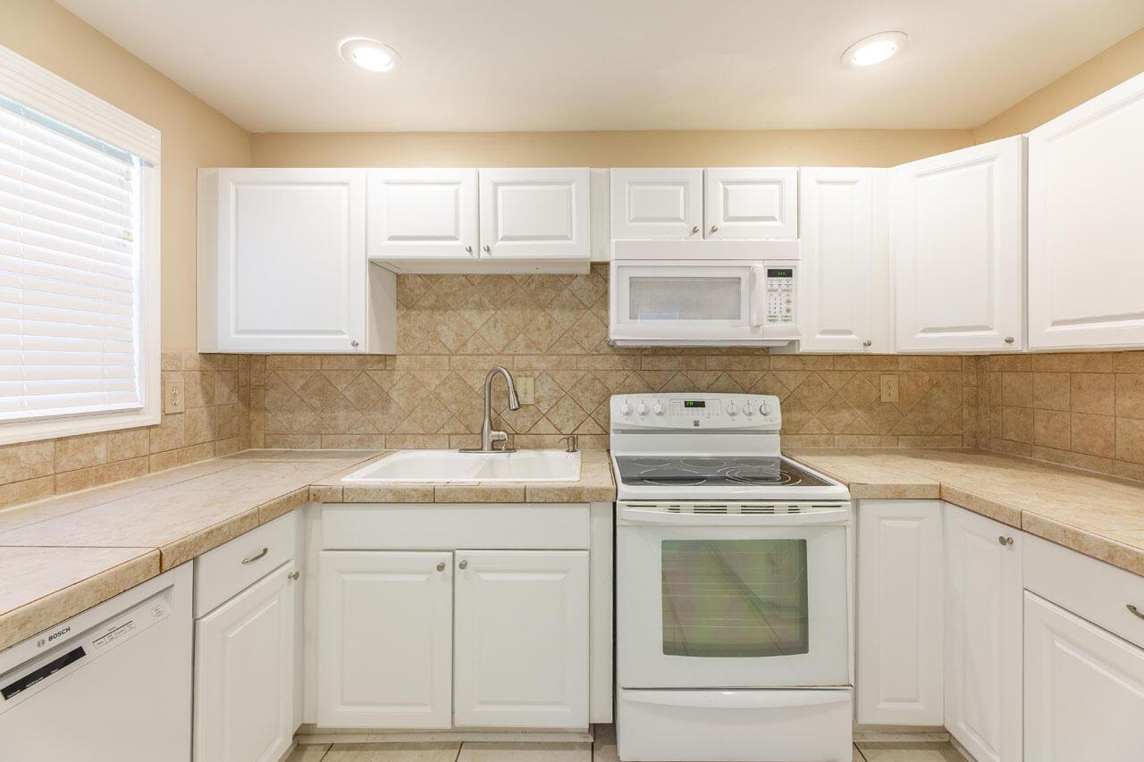 1658 Adair Road Columbus, OH 43227 - Photo 16 of 36 A home warranty is being provided by the seller that will cover all appliances.