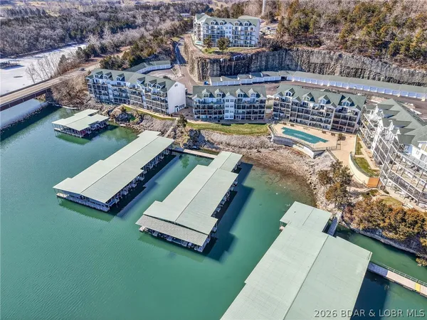 $237,400 | 316 Cedar Heights Drive, Unit 2C, Camdenton, MO 65020