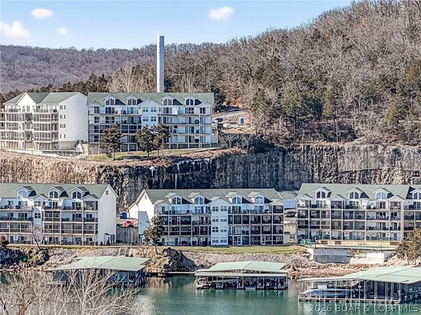 $235,000 | 316 Cedar Heights Drive, Unit 2C, Camdenton, MO 65020