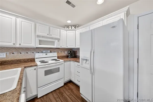 $235,000 | 316 Cedar Heights Drive, Unit 2C, Camdenton, MO 65020