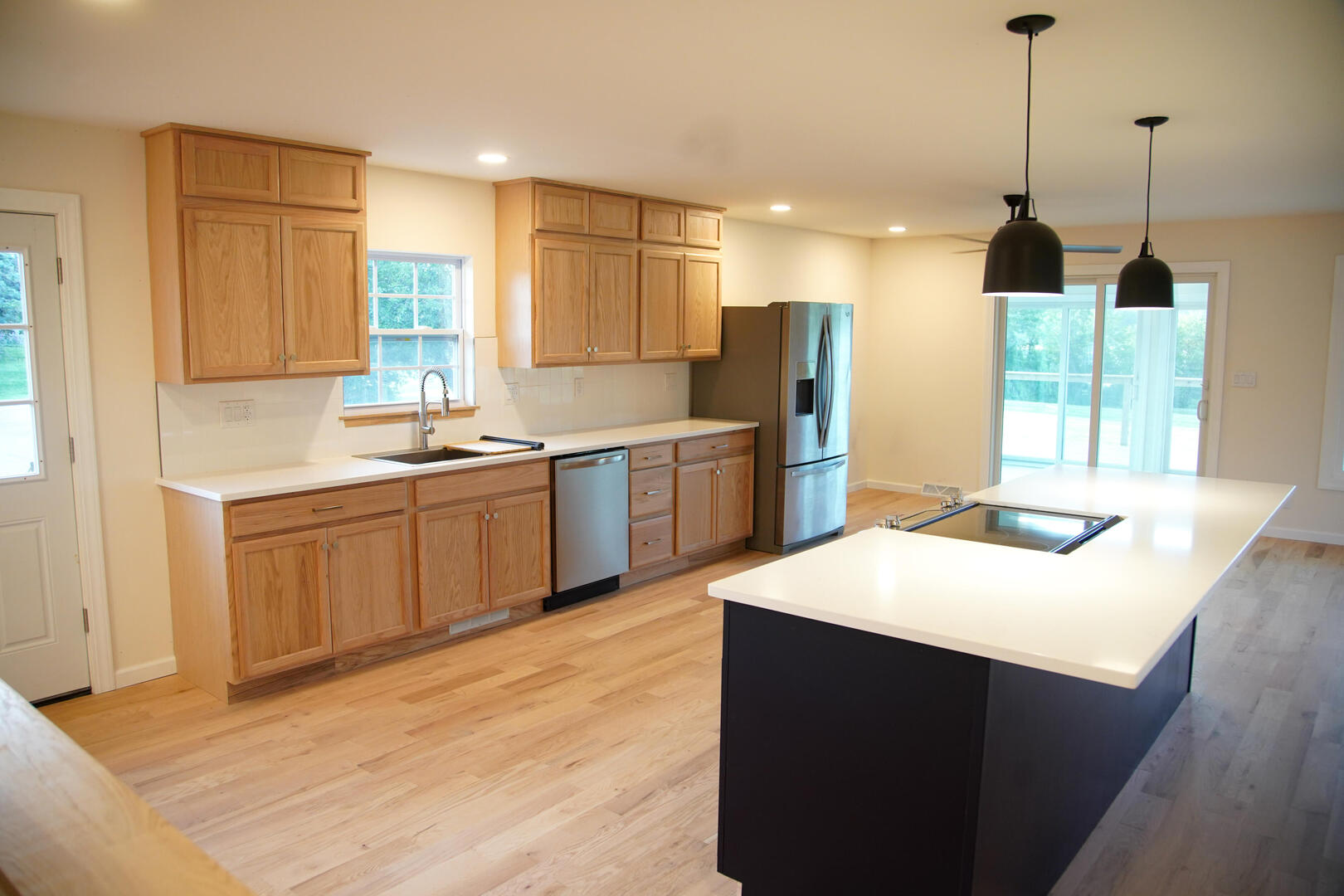 1722 Baintree Road Davis, IL 61019 - Photo 7 of 25