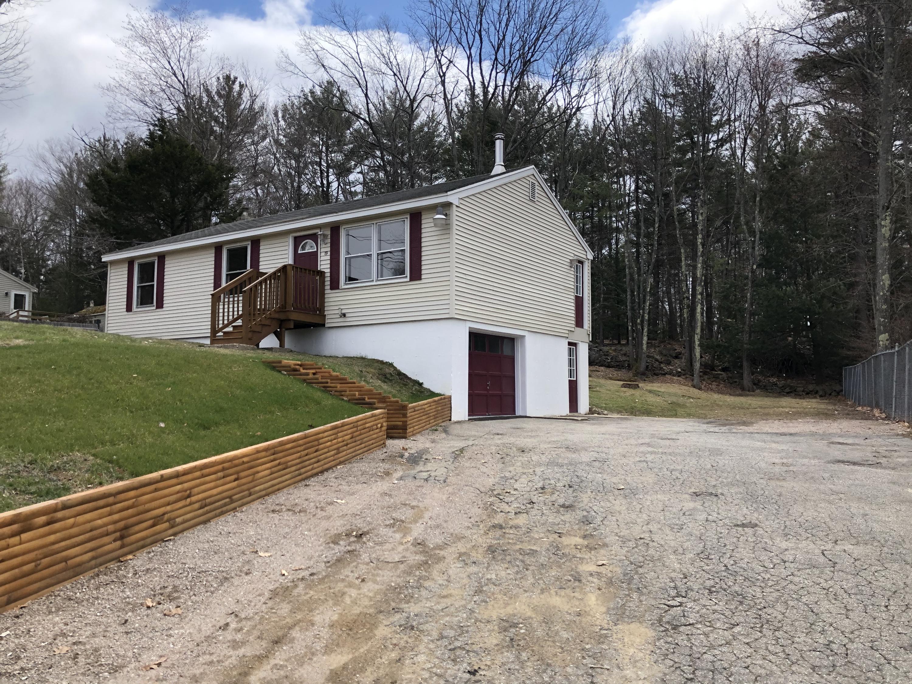 79 Sherburne Street Springvale, ME 04083 - Photo 2 of 22 4
