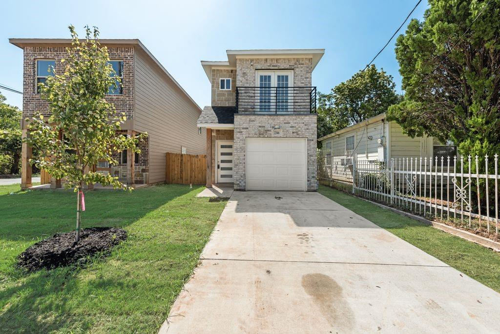 2346 Scott Street Dallas, TX 75215 - Photo 1 of 20 a view of a house with a yard