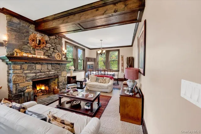 $1,390,000 | 6 Sunset Lane, Hartsdale, NY 10530