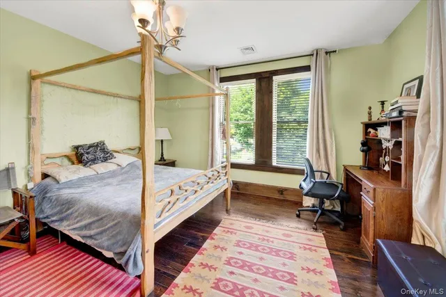 $1,390,000 | 6 Sunset Lane, Hartsdale, NY 10530