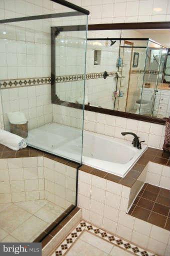 4200 Holbrook Road Randallstown, MD 21133 - Photo 27 of 30 Bath (Master)