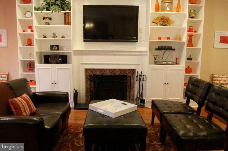 4200 Holbrook Road Randallstown, MD 21133 - Photo 4 of 30 Family Room