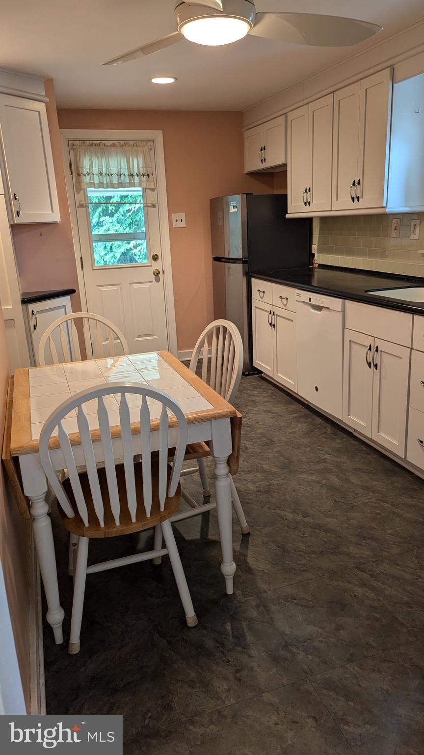 407 Exton Road Hatboro, PA 19040 - Photo 11 of 25 Gallery Image 11