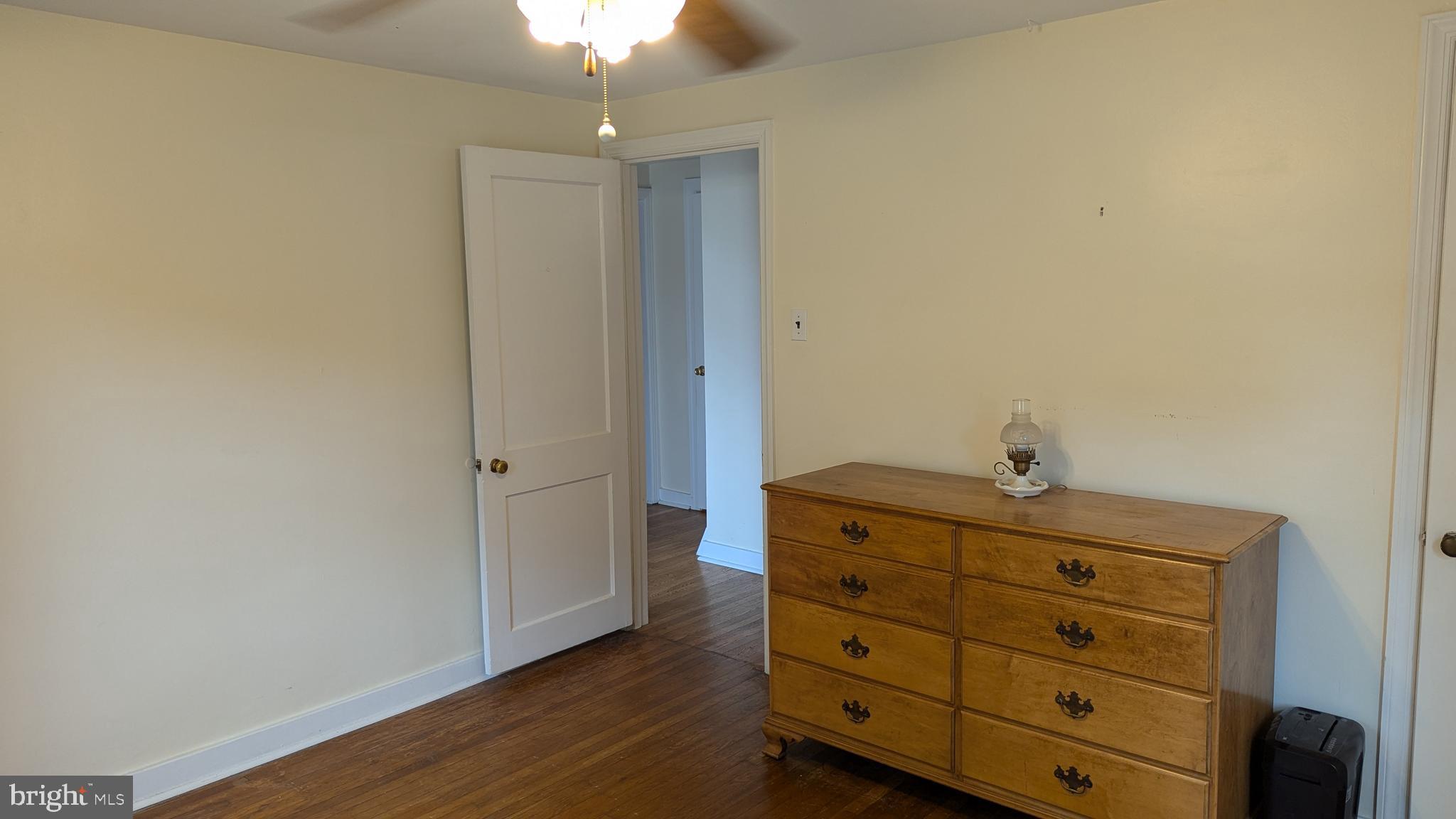 407 Exton Road Hatboro, PA 19040 - Photo 5 of 25 Gallery Image 5