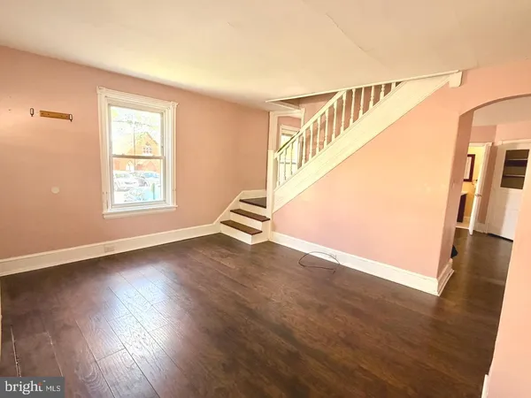 $1,900 | 400 West 3rd Street, Wilmington, DE 19801