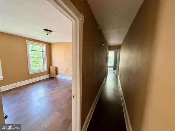 $1,900 | 400 West 3rd Street, Wilmington, DE 19801