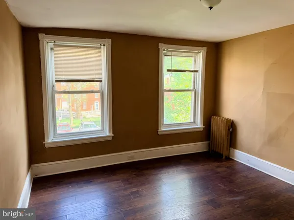 $1,900 | 400 West 3rd Street, Wilmington, DE 19801