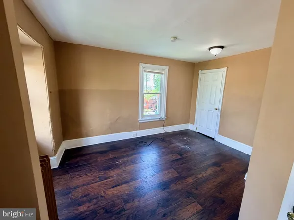 $1,900 | 400 West 3rd Street, Wilmington, DE 19801