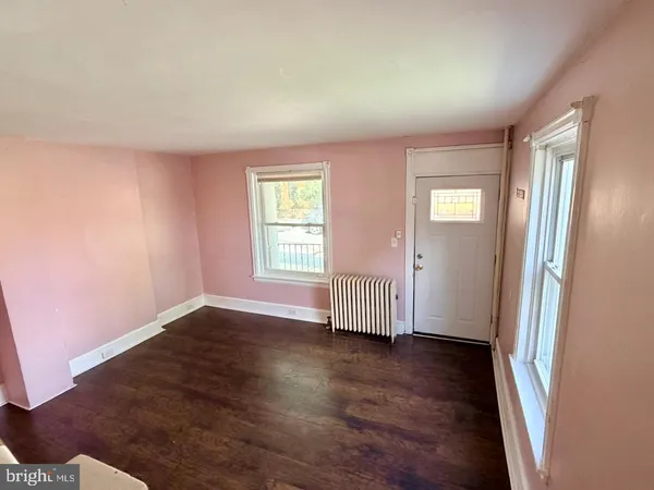 $1,900 | 400 West 3rd Street, Wilmington, DE 19801